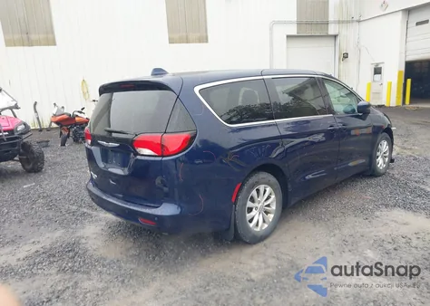 2017 Chrysler Pacifica Touring из США, поврежденный, VIN 2C4RC1DG7HR552429